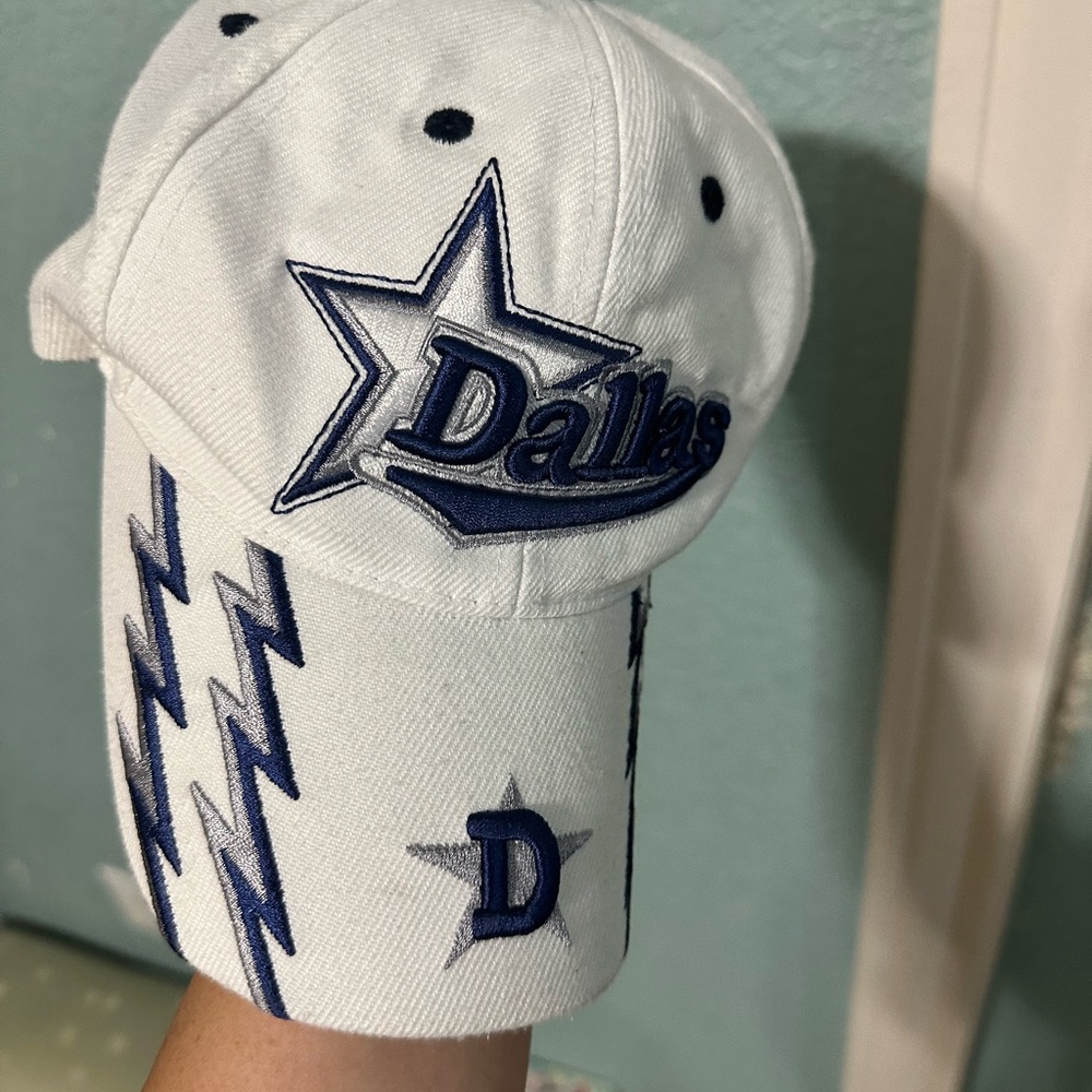 Dallas Cap - White and Blue